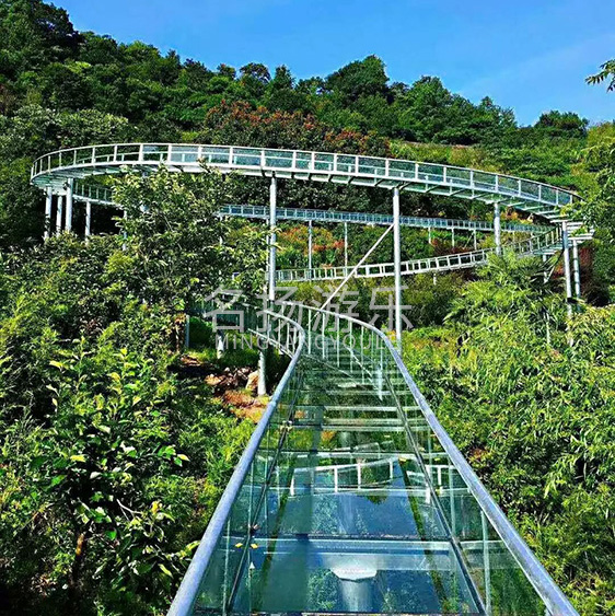 玻璃漂流水滑道為景區能帶來哪些效益