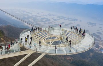 景區(qū)玻璃觀景臺(tái)安裝流程都有哪些？